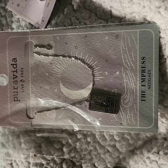 Pura Vida Silver Tarot Card Pendant Necklace, the Empress - Picture 2 of 3